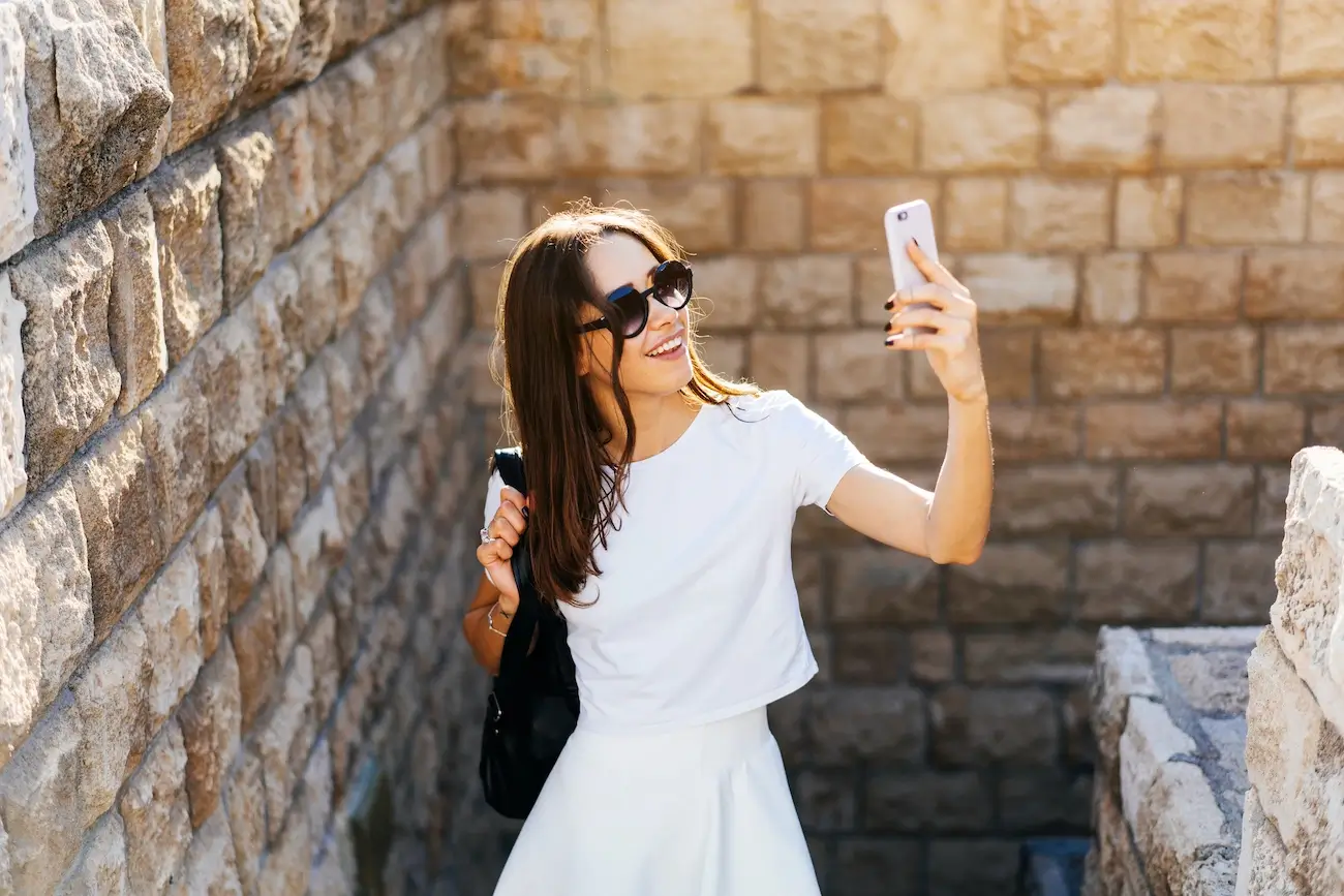 woman taking selfie